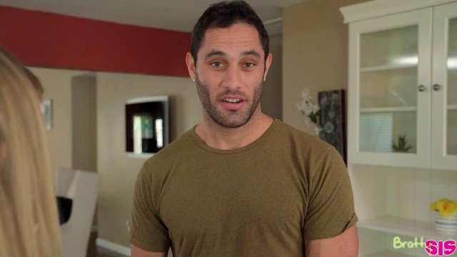 Превью Патрик узнал, что жена утопила его телефон и отымел ее в киску № 35429