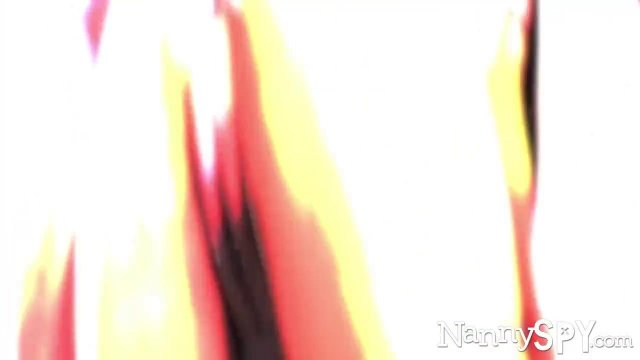 Превью Учитель отымел студентку у себя дома пока жена не видит № 38088