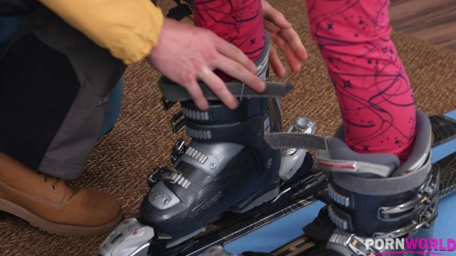 Превью Телка получила двойное проникновение после мастурбации № 42796