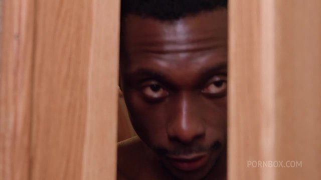 Два чёрных члена для одной белокожей студентки