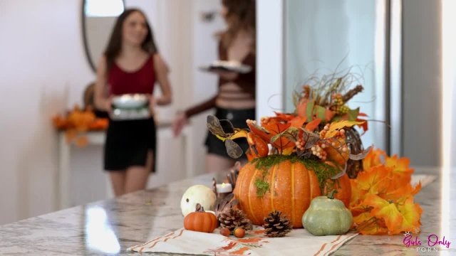 Превью Нет никаких запретов для лесбийского секса № 46204