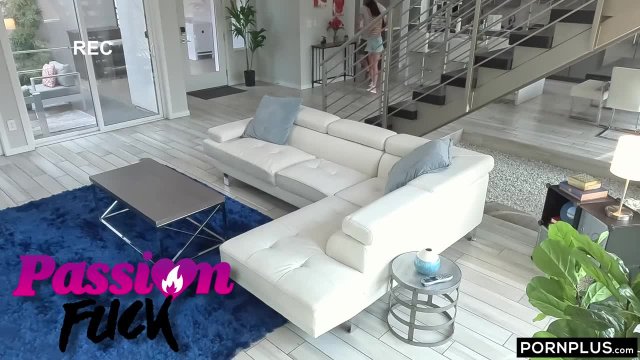 Превью Писька в плену хуя: без права на отход № 46237